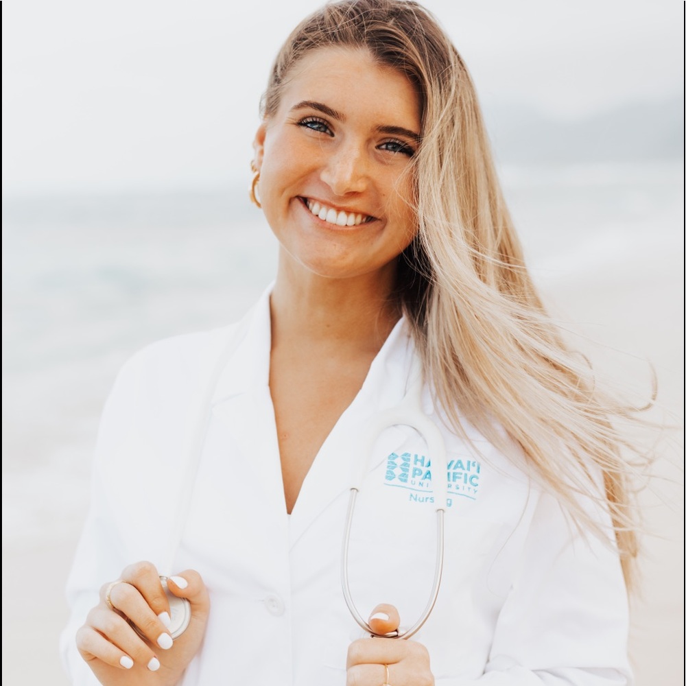 Meet your posher // Allie